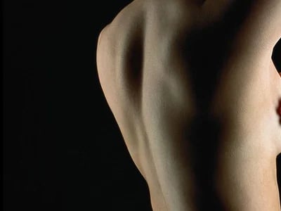 Ihre Vorteile mit einer Brustverkleinerung – Von Rückenleiden bis Selbstbewusstsein