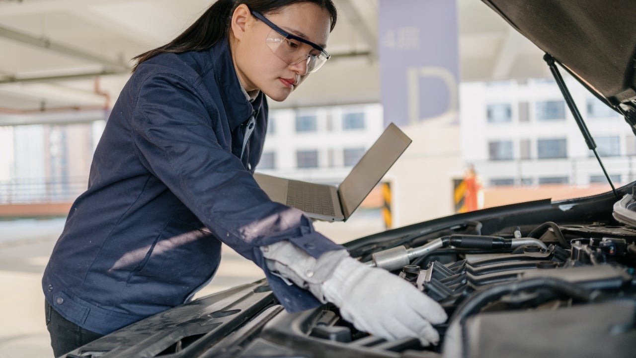 Motorschaden Ankauf – Auto mit schwerem Motorschaden einfach verkaufen
