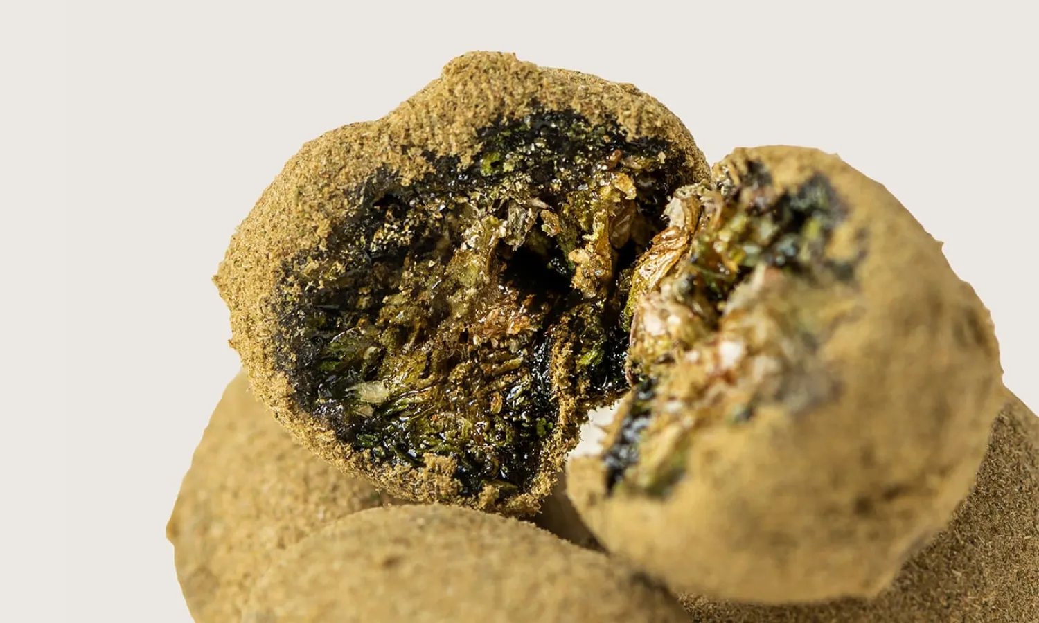 Moonrocks & THC Vape Products – Explore Our Europe Vape Shop with E-Liquids, Kits, Gummies & Accessories