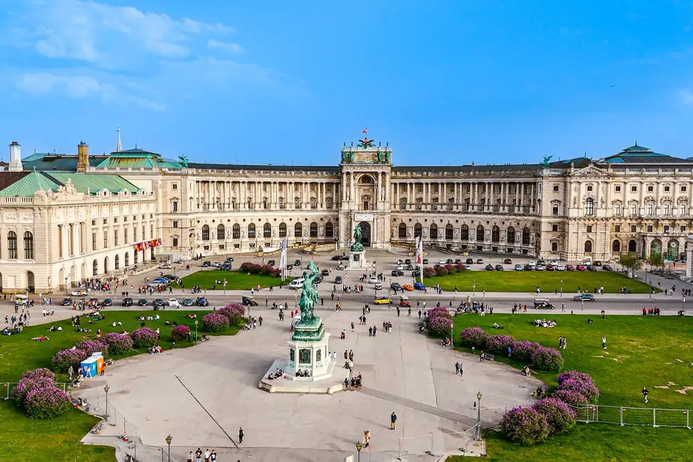 Entdecken Sie die kulturellen Schätze und Dienstleistungen der Stadt Wien
