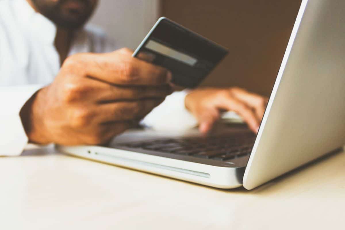 Gaspreisvergleichsrechner: So finden Sie den günstigsten Gasanbieter online