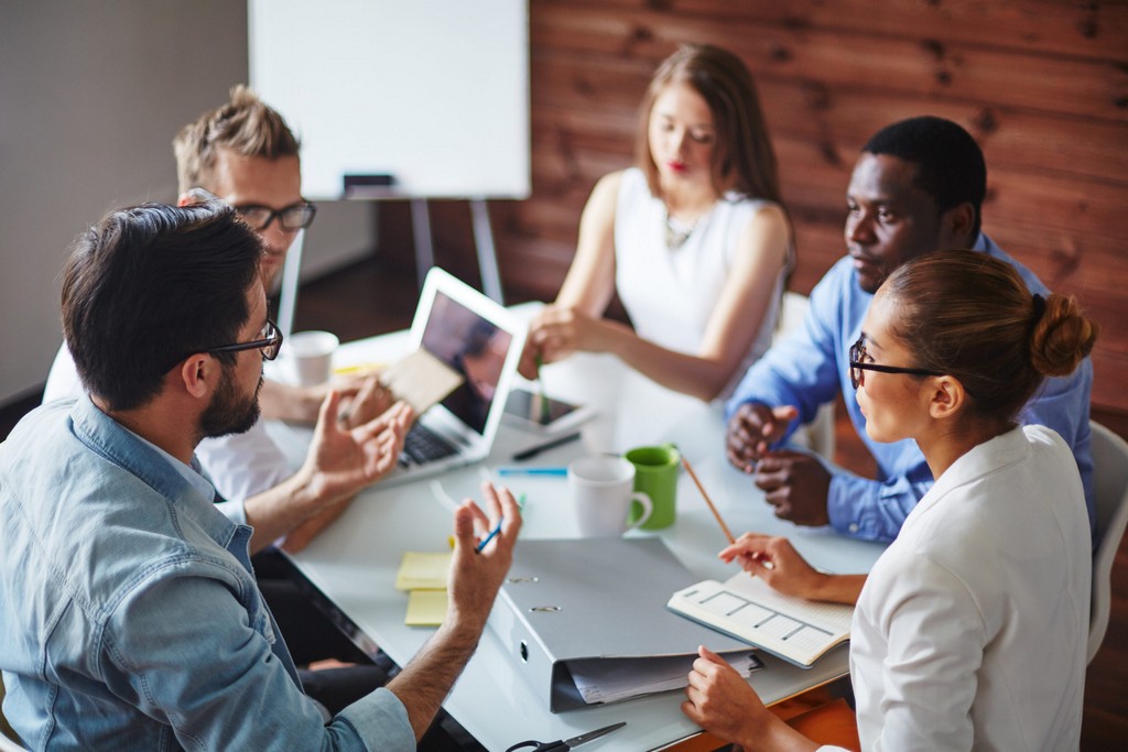 Zukunft sichern – Ihre Stellenangebote bei der E+Service+Check GmbH
