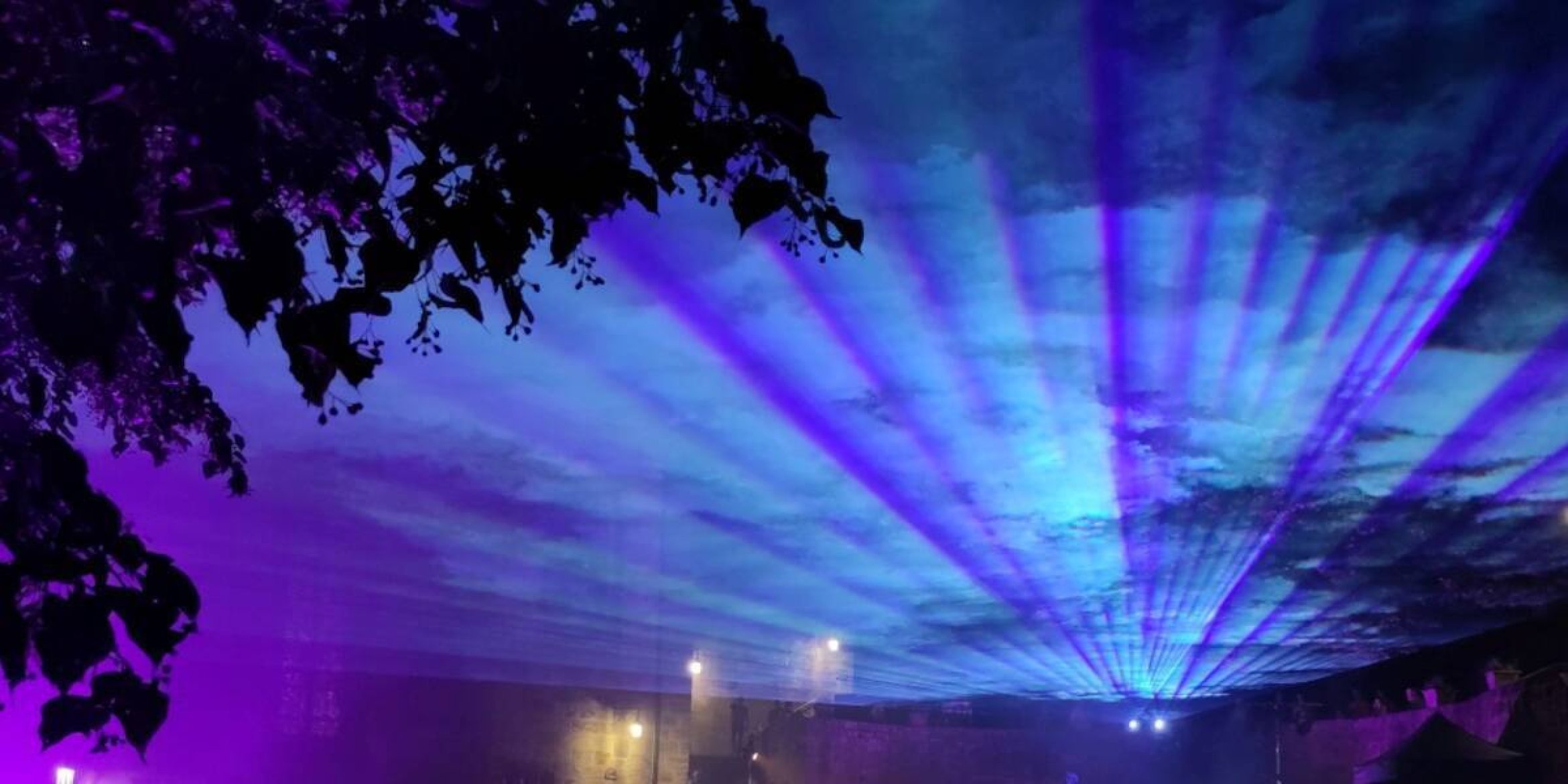 Lichttechnik mieten leicht gemacht – So funktioniert es